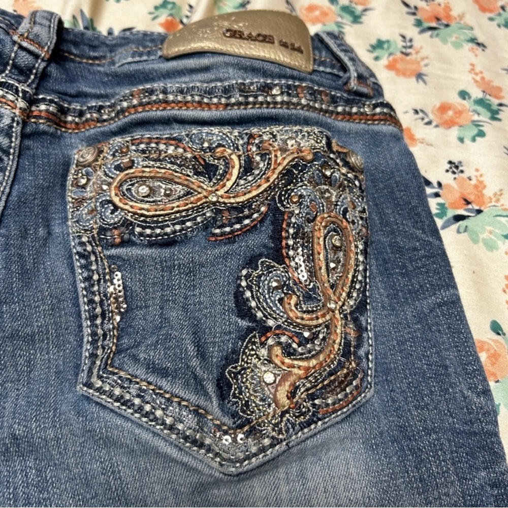 Grace in La Jeans